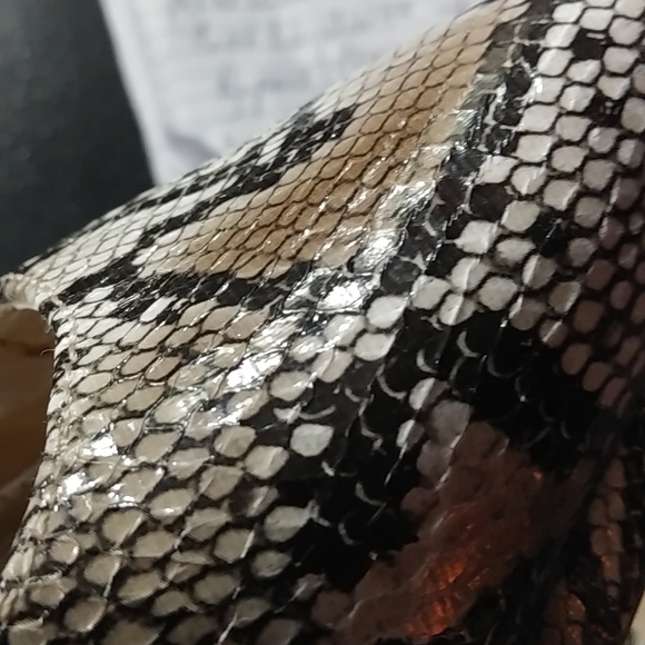 REPORT STILETTOS - Picture 10 of 10